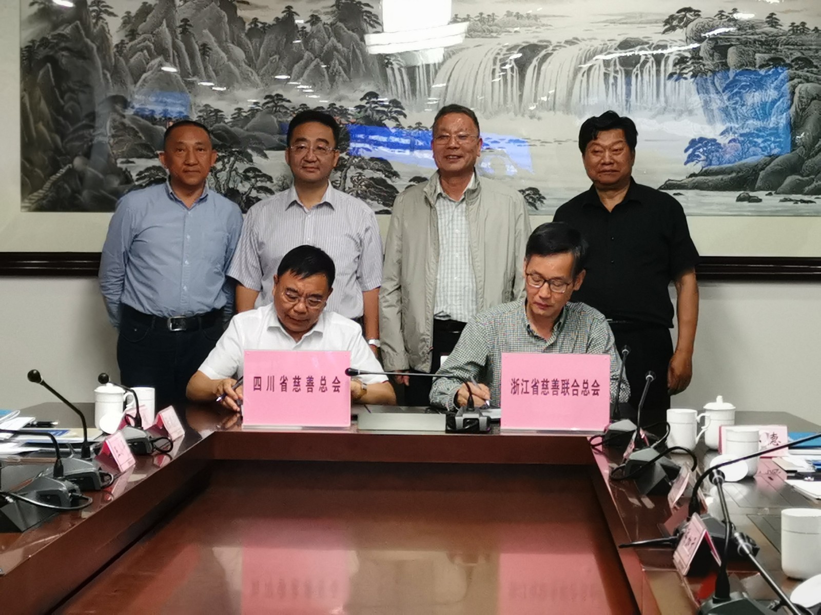 a42dbacbd3b9632b5c16b30db8f646da.jpg a42dbacbd3b9632b5c16b30db8f646da.jpg