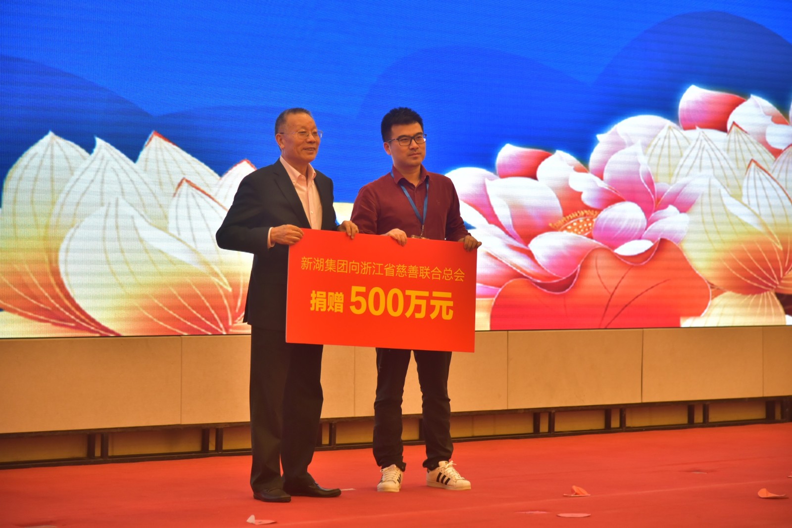 bd525ff9aa90e1aed8510b3434557fab.jpg bd525ff9aa90e1aed8510b3434557fab.jpg