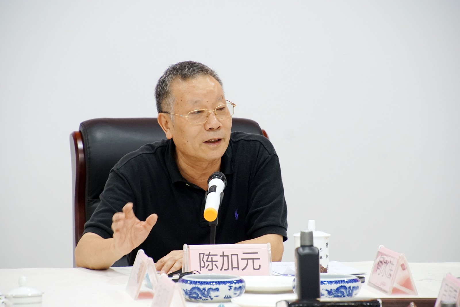 c098fcfcf0104efc6d31fc83ab95d678.jpg c098fcfcf0104efc6d31fc83ab95d678.jpg