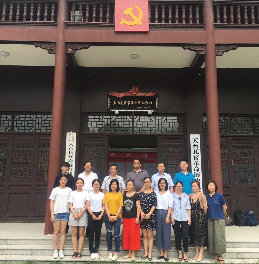 d38fbc075d4685c17b73812f1cd4f631.jpg d38fbc075d4685c17b73812f1cd4f631.jpg