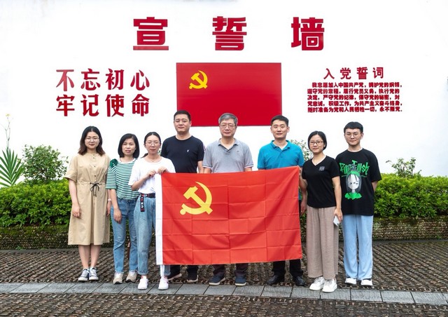 b21b1f1d66c8462c04e41dd401724e48.jpg b21b1f1d66c8462c04e41dd401724e48.jpg