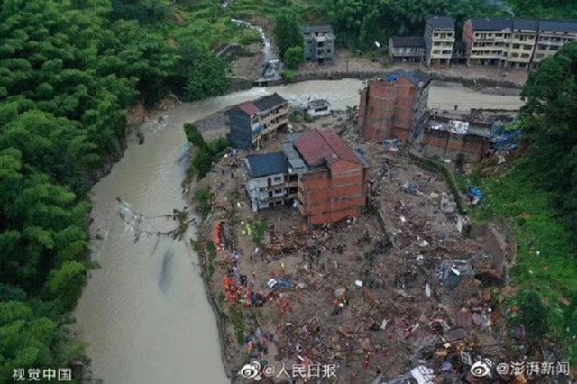 8d9b594bc24512193cbb031c2f347f11.jpg 8d9b594bc24512193cbb031c2f347f11.jpg