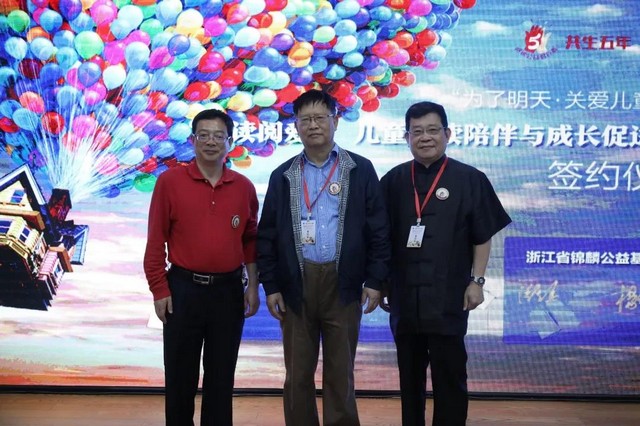 17bf89046eea8b21145fc86d77d28f02.jpg 17bf89046eea8b21145fc86d77d28f02.jpg