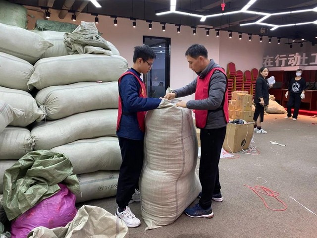 3ffdb89bba5f6b098efe0a397b962929.jpg 3ffdb89bba5f6b098efe0a397b962929.jpg