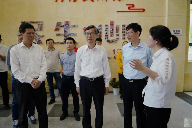 11f85b06349f958df1883ded6f735cb2.jpg 11f85b06349f958df1883ded6f735cb2.jpg