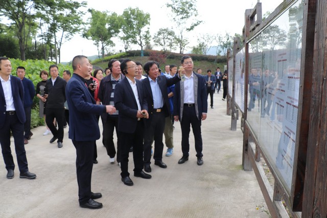 81b299a983dc1724c46c0c34345ccafa.jpg 81b299a983dc1724c46c0c34345ccafa.jpg